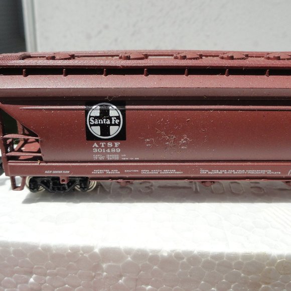 VTG Bachman N Scale Santa Fe Hopper Train car~NICE~detailed~Train fan - Picture 4 of 7